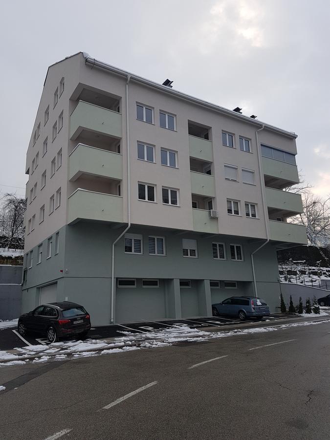 Apartment Kosmos バニャ・ルカ エクステリア 写真